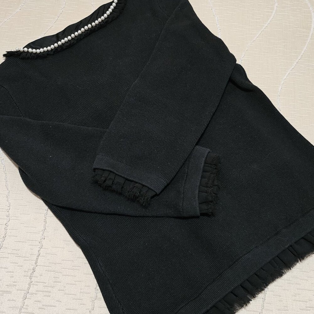 WHBM ELEGANT BLACK CARDIGAN w/ WHITE PEARL & BLACK RUFFLE POCKET & CUFF ACCENTS - Picture 4 of 16